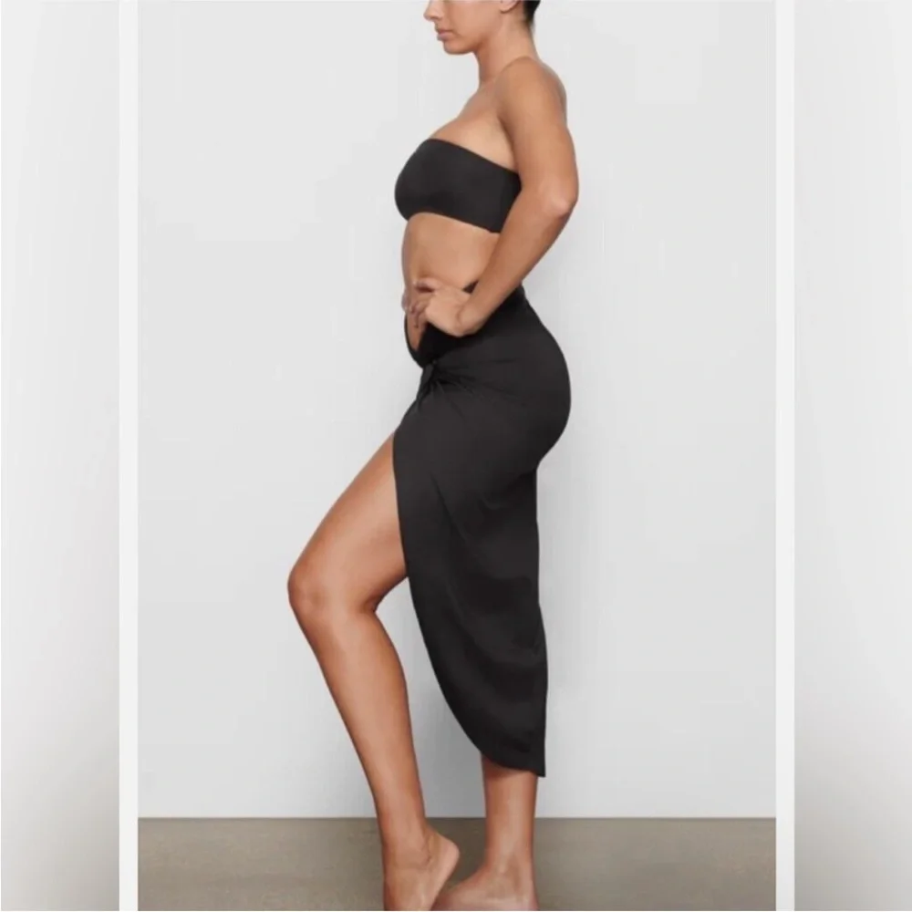 NWT SKIMS Swim Sarong Skirt in Onyx